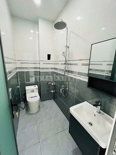 🏡 ANH 5 BÁN NHÀ ĐẸP HIỆN ĐẠI – 1 TRỆT 1 LẦU ĐÚC THẬT DT KHỦNG