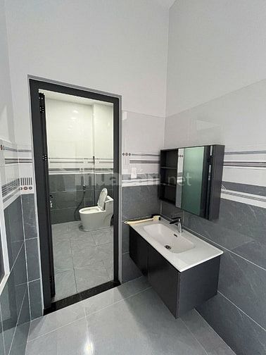🏡 ANH 5 BÁN NHÀ ĐẸP HIỆN ĐẠI – 1 TRỆT 1 LẦU ĐÚC THẬT DT KHỦNG