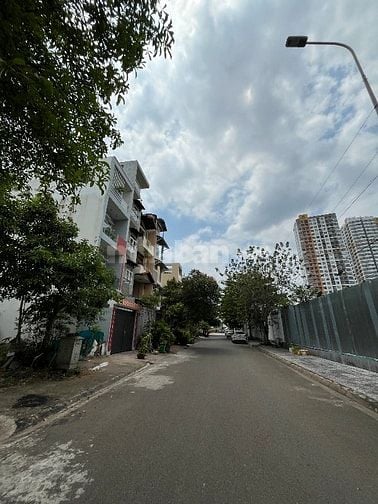 Nhà mặt tiền khu dân trí cao phường An Phú 4 tầng chỉ 16 tỷ
