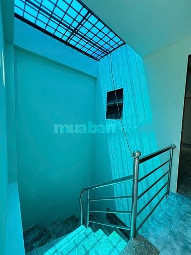 Cho thuê nhà Hẻm 3m - đường Ba Tháng Hai, P.10, Q.10 - 12 triệu