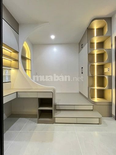 Bán nhà 5 tầng mới xây. Full nội thất hiện đại. Gần Đầm Sen.