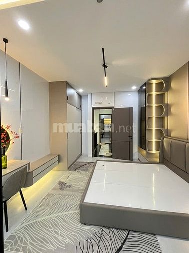 Bán nhà 5 tầng mới xây. Full nội thất hiện đại. Gần Đầm Sen.