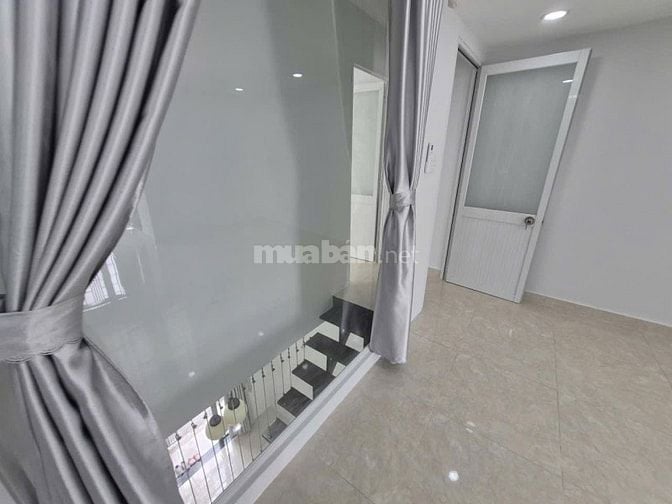 Lô góc hẻm ô tô Ni Sư Huỳnh Liên, Tân Bình, 30m2, 2PN, chỉ 4 tỷ nhỉnh