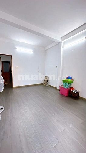 Giá giảm siêu hấp dẫn cho căn nhà sát bên trung tâm Q1, bến Bạch Đằng 