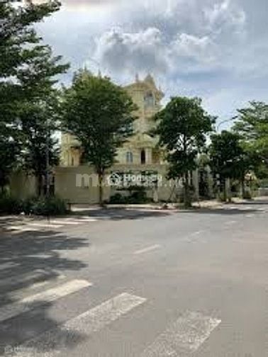 BÁN NHÀ BIỆT THỰ HẺM 68 BƯNG ÔNG THOÀN, PHƯỜNG PHÚ HỮU, QUẬN 9, 8x20m