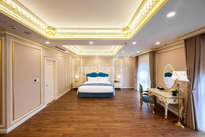 Cho thuê khách sạn Sát Phố Cổ , 80 phòng