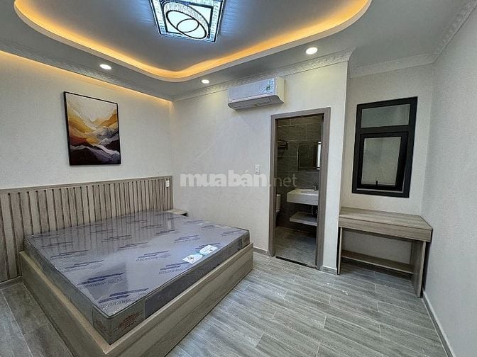 Nhà 4 tầng (4x12,5), vuông, full nội thất, hẻm xe hơi NGUYỄN VĂN TRỖI
