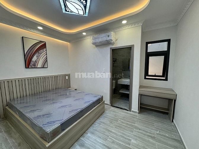 Nhà 4 tầng (4x12,5), vuông, full nội thất, hẻm xe hơi NGUYỄN VĂN TRỖI