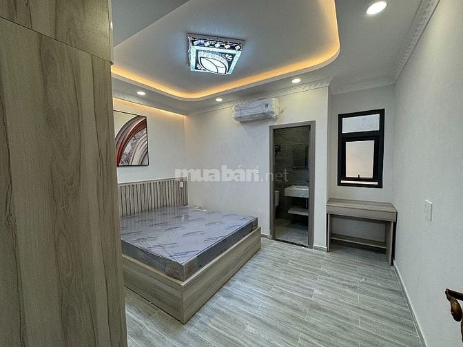 Nhà 4 tầng (4x12,5), vuông, full nội thất, hẻm xe hơi NGUYỄN VĂN TRỖI