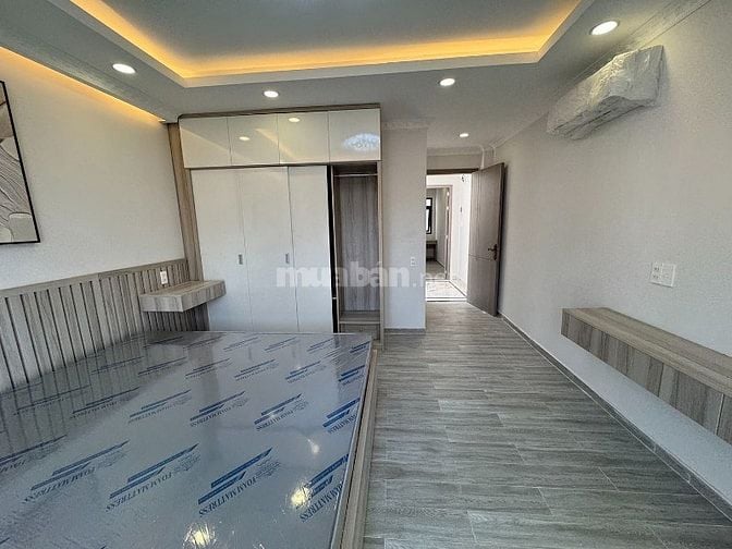 Nhà 4 tầng (4x12,5), vuông, full nội thất, hẻm xe hơi NGUYỄN VĂN TRỖI