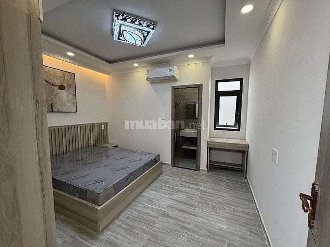 Nhà 4 tầng (4x12,5), vuông, full nội thất, hẻm xe hơi NGUYỄN VĂN TRỖI