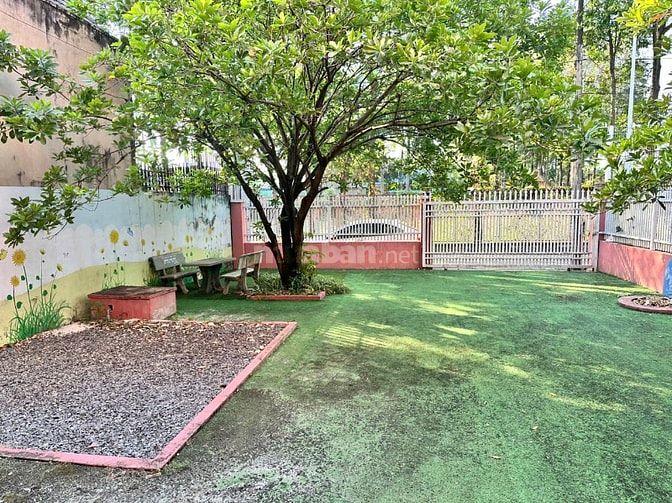 Bán nhà 270m2, 10m x 27m, Phú Mỹ, Thủ Dầu Một, Bình Dương. Giá 5,9 tỷ