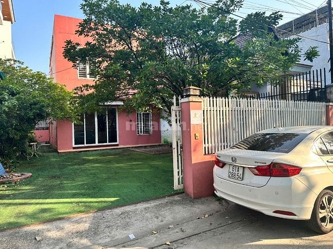 Bán nhà 270m2, 10m x 27m, Phú Mỹ, Thủ Dầu Một, Bình Dương. Giá 5,9 tỷ