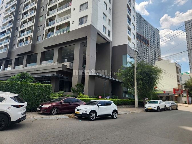 Bán shophouse 127 m2 khu phức hợp lacasa Hoàng Quốc Việt phú thuận 
