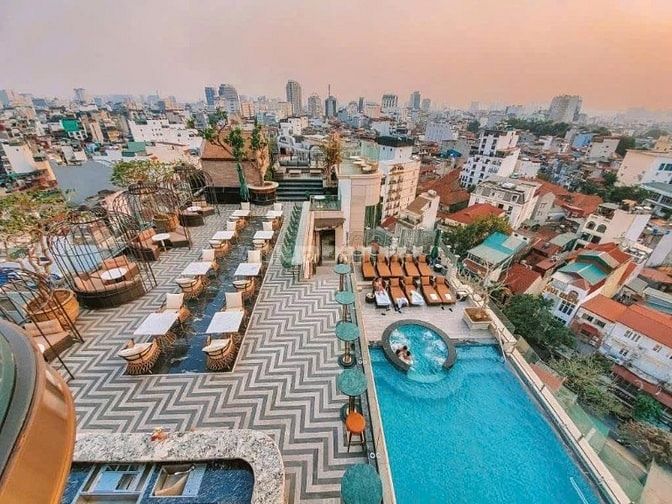 Tôi cần bán khách sạn phố Hàng Bè, Q Hoàn Kiếm, Dt 350 m, 11 T, Mt 8 m