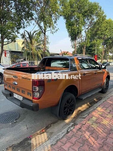 Ford Ranger đời 2018 Wildtrak xe nhập 2 cầu
