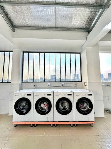 Bán nhà dòng tiền 62 phòng doanh thu khoản 300tr/thang SHR NH Vay 80%