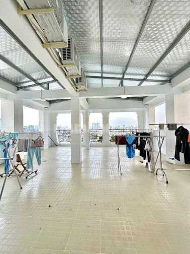 Bán nhà dòng tiền 62 phòng doanh thu khoản 300tr/thang SHR NH Vay 80%