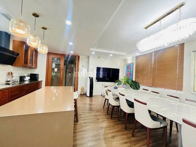 TÔI CẦN CHO THUÊ TOÀ BULDING MẶT PHỐ, TRIỆU VIỆT VƯƠNG, Q HBT, DT 160M