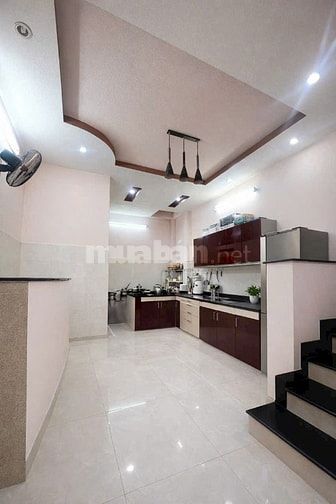 Nhà MTKD đường LK 1-6 - gần ngã tư 4 Xã.