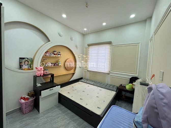 Bán nhà 4 tầng đẹp HXH  Dương Bá Trạc Q8 giá giảm mạnh chỉ 7,95 tỷ.