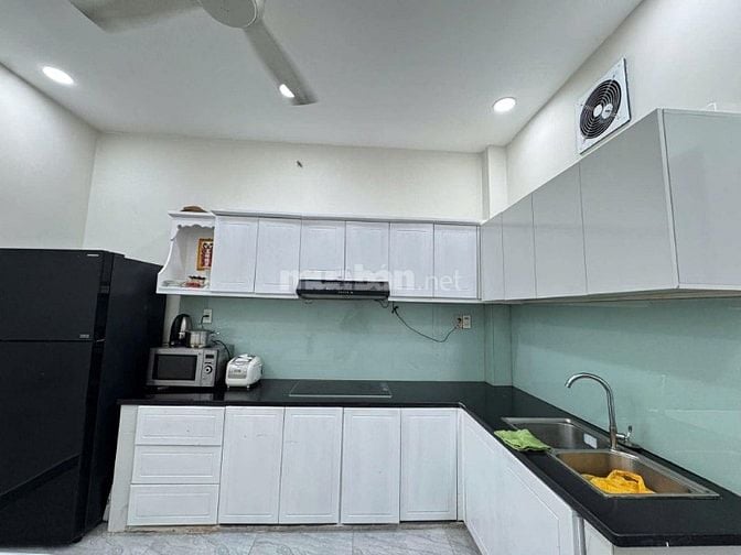 Bán nhà 4 tầng đẹp HXH  Dương Bá Trạc Q8 giá giảm mạnh chỉ 7,95 tỷ.