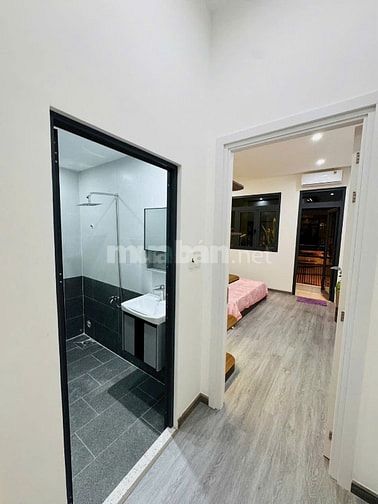 Siêu Phẩm- MT Kinh Doanh Hẻm CHợ- Âu Cơ- Tân Bình.DT 4x15- 2 LẦu-MỚI
