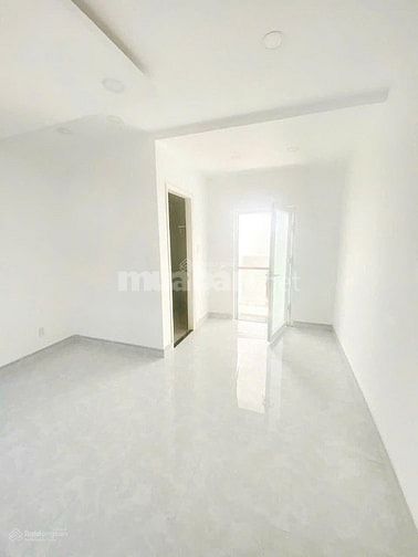 Bán nhà 3 lầu Dt 7x18m  gần đường Lê Văn Lương , Chợ Tân quy, Quận 7. 