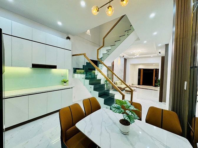 Siêu Phẩm- MT Kinh Doanh Hẻm CHợ- Âu Cơ- Tân Bình.DT 4x15- 2 LẦu-MỚI