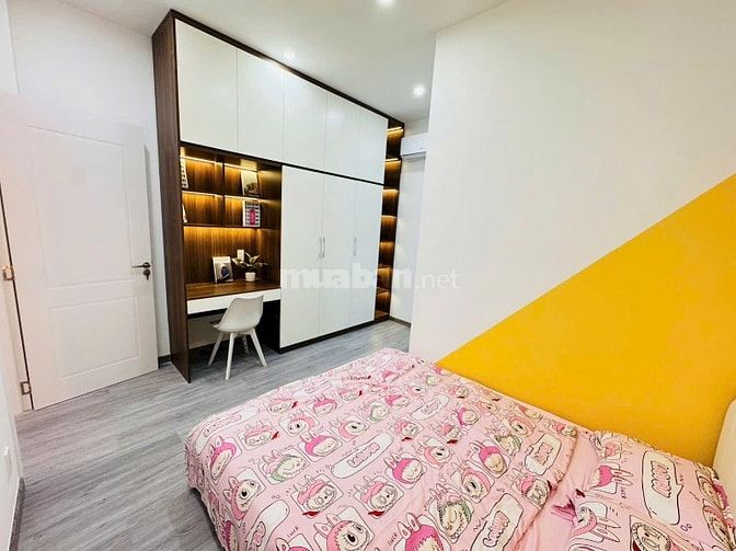 Siêu Phẩm- MT Kinh Doanh Hẻm CHợ- Âu Cơ- Tân Bình.DT 4x15- 2 LẦu-MỚI