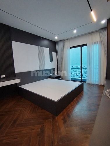 Tư Đình - nhà hơn 50m - 5 tầng thang máy - 5 phòng khép kín - full Nt