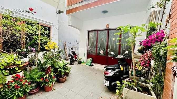 BÁN NHÀ ĐẤT– VỊ TRÍ ĐẮC ĐỊA – TRUNG TÂM TÂN HƯNG, TP.HCM