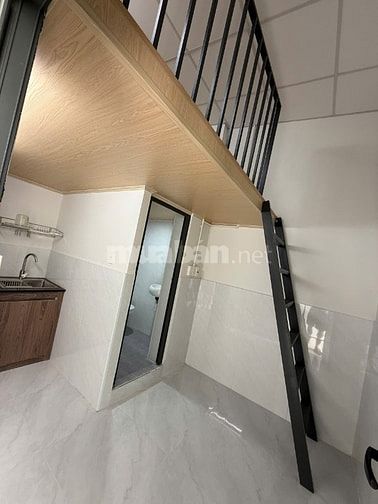 Phòng trọ mới xây có máy giặt, sấy...,2 cửa sổ thoáng, gần BV Hòa Hảo 