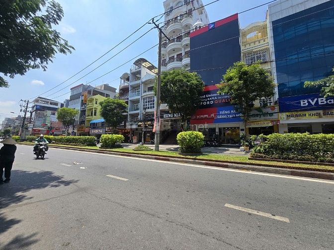 Bán CẶP MT Bàu Cát- Tân Bình.DT 8x18- 3 Lầu- VỊ TRSI ĐẸP- 59 TỶ