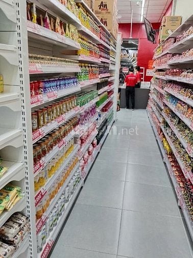 QUẦY HÀNG SIÊU THỊ CẦN TUYỂN NHIỀU NHÂN VIÊN BÁN HÀNG