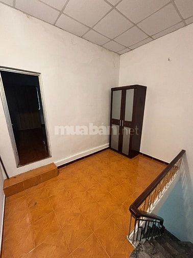 Cho hộ gia đình thuê nhà ngõ phố khâm thiên và ngõ 19 Lạc Trung