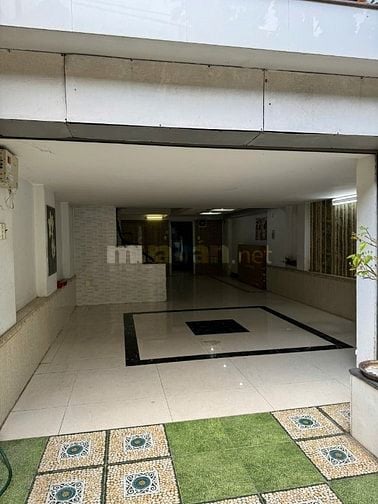 Cho thuê mặt bằng nhà phố , mặt đường 20m ,