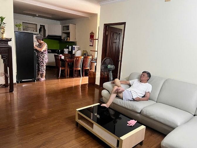 Chính chủ bán gấp căn hộ chung cư Thế Kỷ 21, 86 Tân Cảng, Bình Thạnh