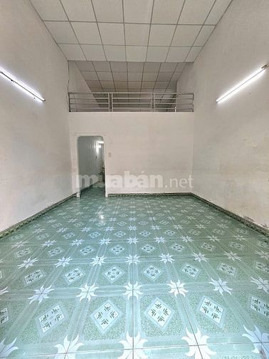 Chính chủ bán nhà hẻm xe hơi Phan Văn Hớn Quận 12, 4.2x12, lửng, 4,2tỷ
