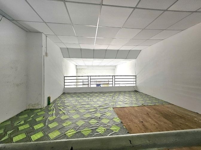 Chính chủ bán nhà hẻm xe hơi Phan Văn Hớn Quận 12, 4.2x12, lửng, 4,2tỷ