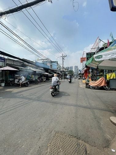 Bán nhà đường Bùi Văn Ba Phường Tân Thuận Đông Quận 7.  gần chợ 