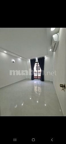 Nhà mới đẹp. Hẻm Xe Hơi. Sát mặt tiền đường Phạm Văn Hai. 4 tầng. 40m.