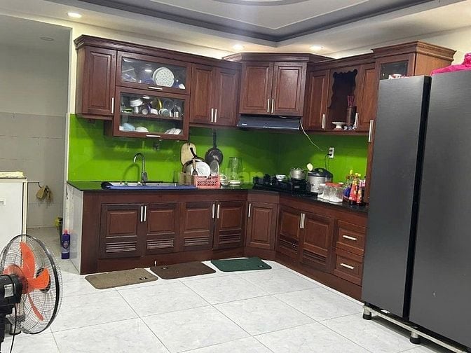 Bán nhà Dt 220m2 mặt tiền Dương Công Khi