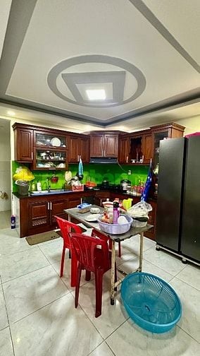 Bán nhà Dt 220m2 mặt tiền Dương Công Khi