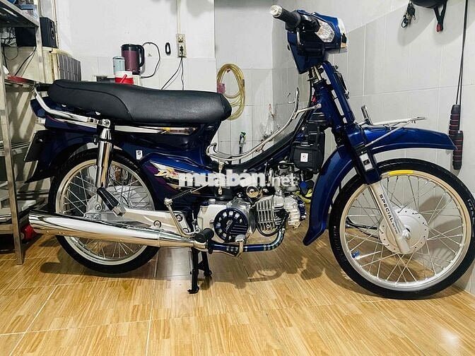 Honda Super Dream Xanh 110cc