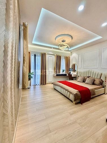 Nhà 03 tầng , full nội thất cao cấp hẻm xe hơi khu VIP HUỲNH VĂN BÁNH