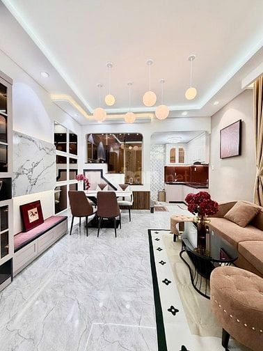 Nhà 03 tầng , full nội thất cao cấp hẻm xe hơi khu VIP HUỲNH VĂN BÁNH