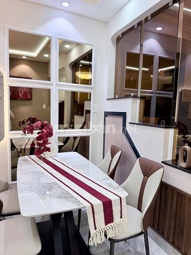 Nhà 03 tầng , full nội thất cao cấp hẻm xe hơi khu VIP HUỲNH VĂN BÁNH