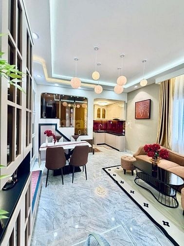 Nhà 03 tầng , full nội thất cao cấp hẻm xe hơi khu VIP HUỲNH VĂN BÁNH