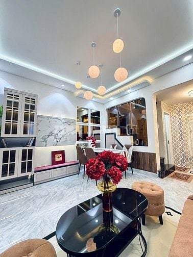 Nhà 03 tầng , full nội thất cao cấp hẻm xe hơi khu VIP HUỲNH VĂN BÁNH